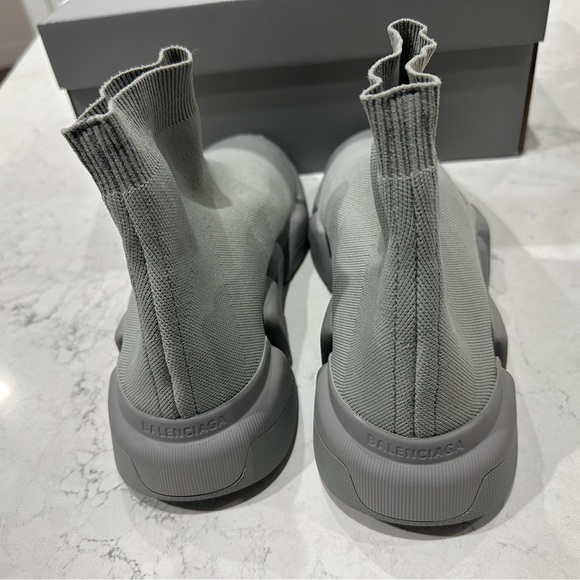 AUTHENTIC BALENCIAGA MEN'S SPEED 2.0 MONOCOLOR SNEAKER IN GREY, SIZE 10 - Picture 10 of 16